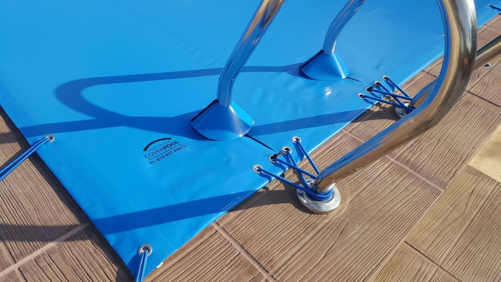 Blue winter cover view 2