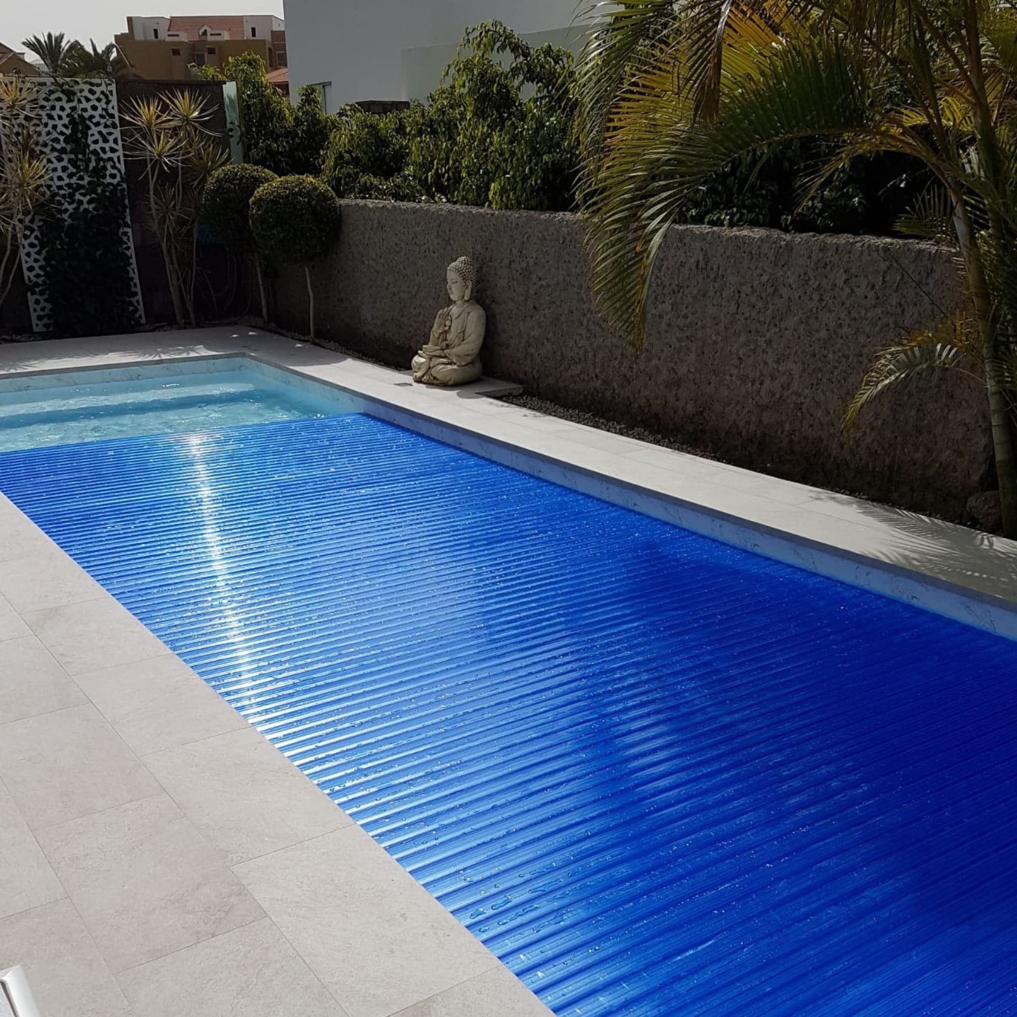 Custom-made automatic polycarbonate cover + roller system