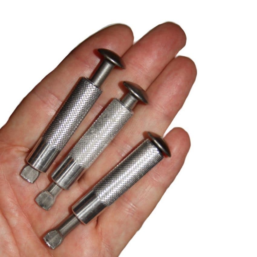 Retractable screws view 2